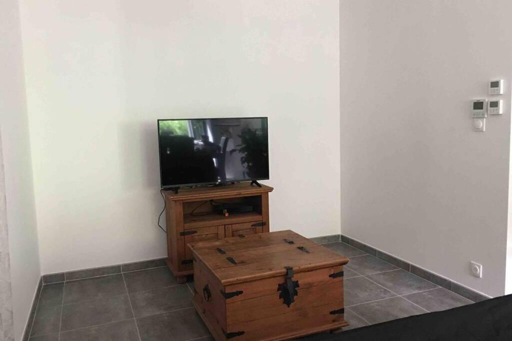 Maison Entiere Pour 6 Personnes Dans Les Cevennes Cendras 外观 照片